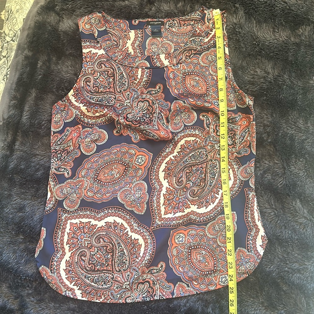 Ann Taylor shell